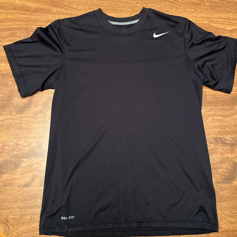 Nike SS shirt